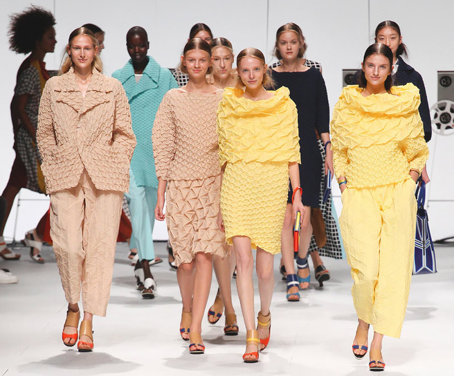 Issey Miyake �����-���� 2015