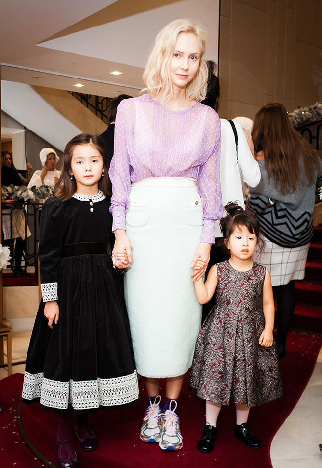 ����� ������� � �������� ����� � ����� �� ���� � ������ Cartier