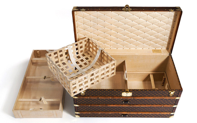 Louis Vuitton ������� �������� � ��������� ����-����