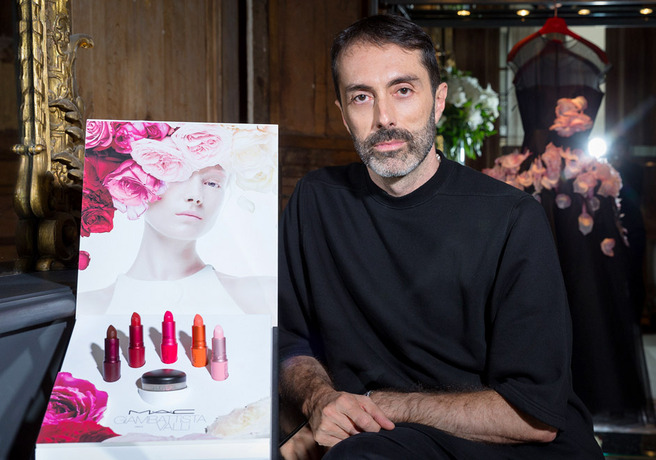 ������������ ����� � ����� ��������� ����� ��� M.A.C