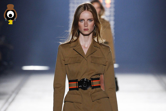 #SuzyMFW: Versace � In Transition for Women