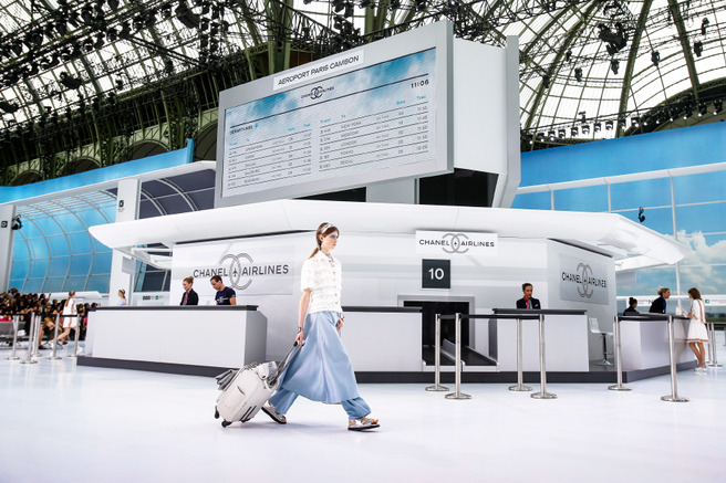 ����� ������ �������� � ������ � �� ������ Chanel