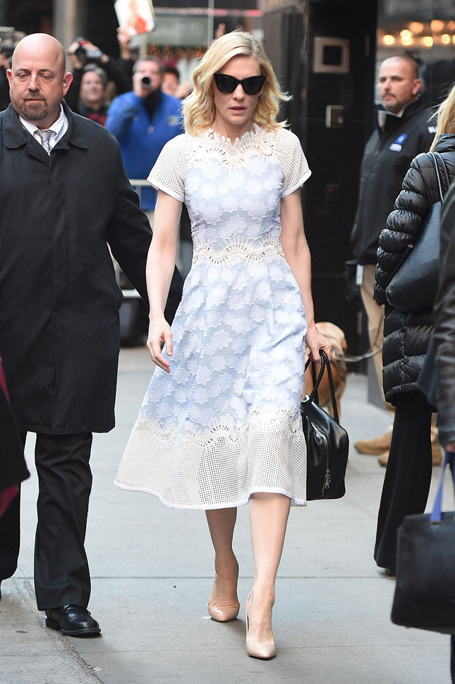 ���� �������� � Jonathan Simkhai � ���-�����