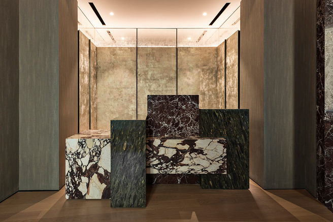 ����� Fendi Private Suites