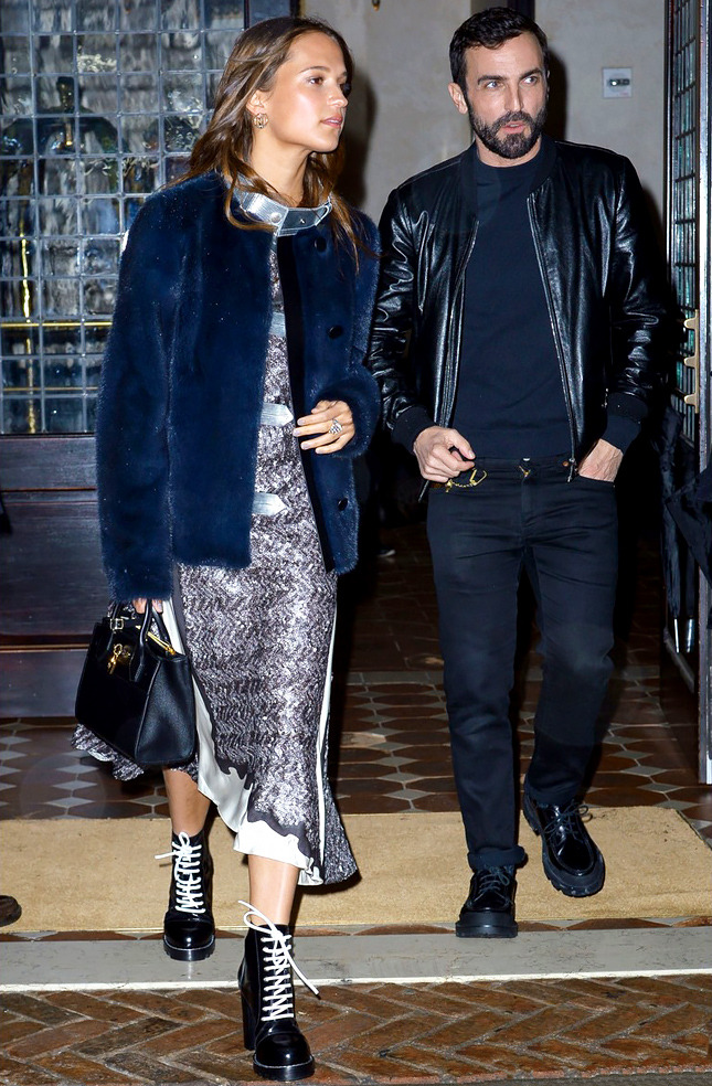 ������ �������� � Louis Vuitton � ������ ������� � ���-�����