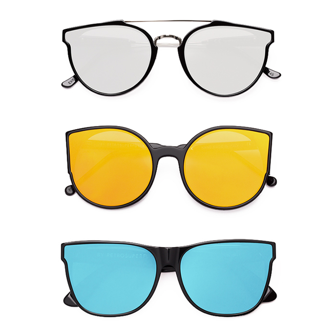 ��������� ���������� ����� Retrosuperfuture