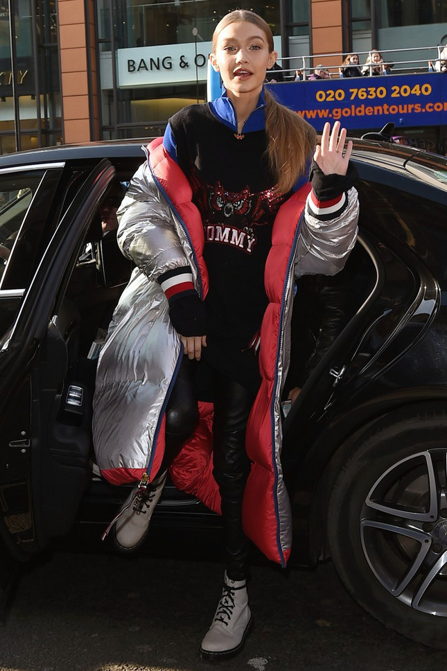 ������ ����� � Tommy Hilfiger � �������� ����� � �������