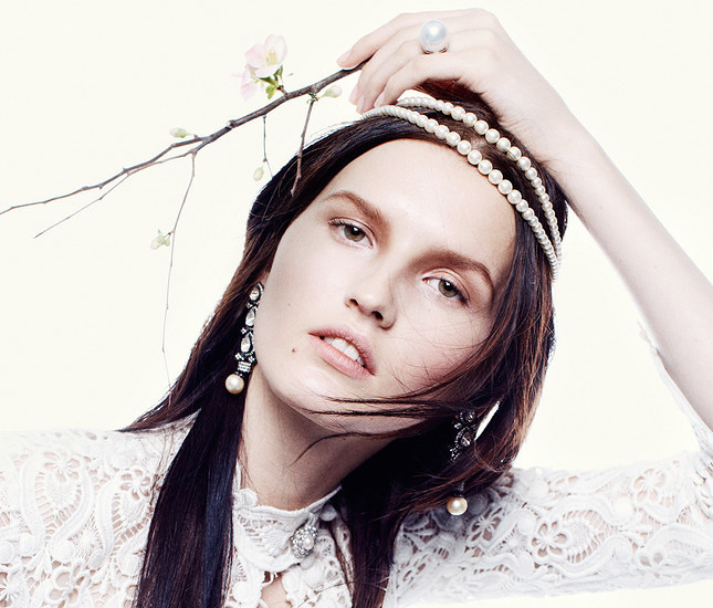 ����� ���