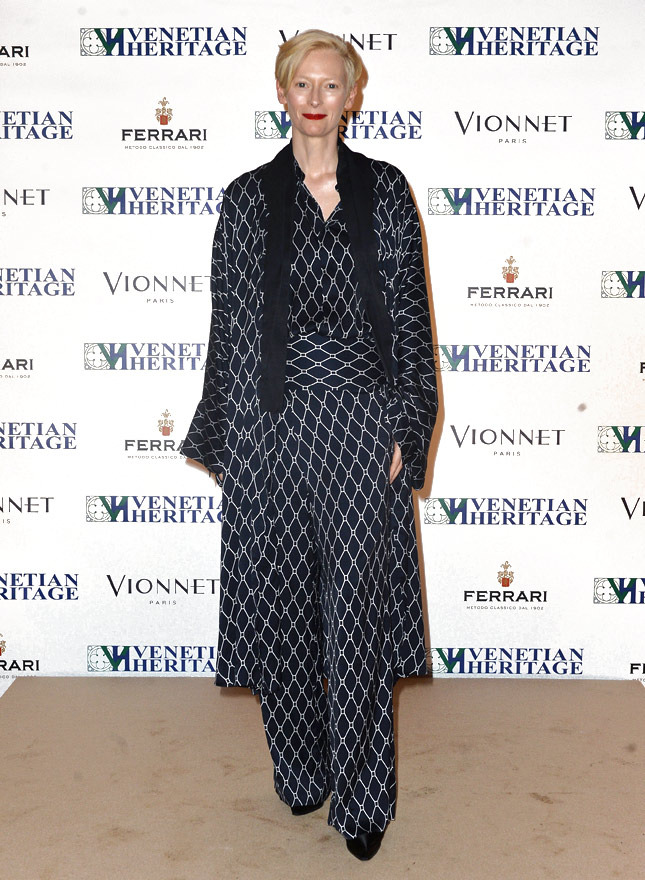 ������ ������� �� ����� Vionnet � �������