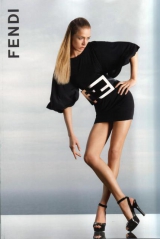 �������� Fendi ���������� � ������������ ������