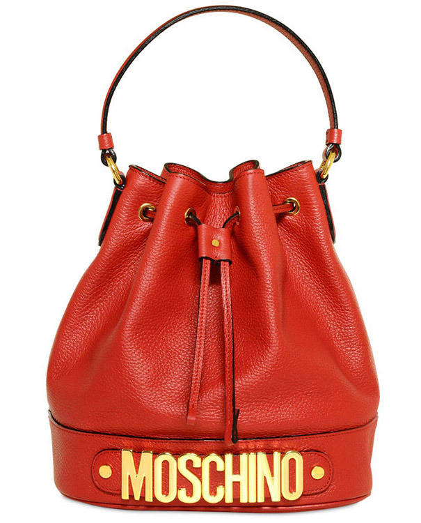 ���� ���: ����� Moschino